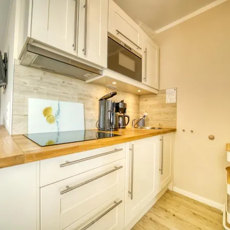 - Haus L, App 0l0811 Apartment